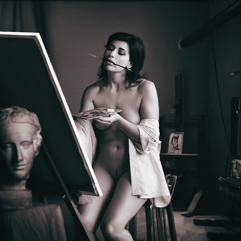 Monochromatic Schemes